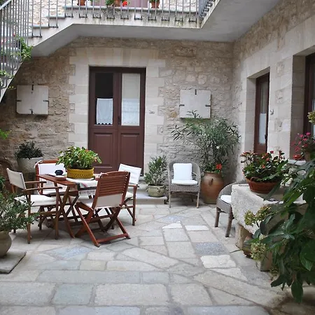 Pietre Antiche - Classic Aparthotel