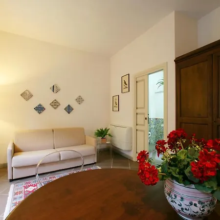 Pietre Antiche - Classic Aparthotel